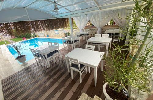 Hacımemis Bed & Breakfast | Alacati Eldoris Butik Hotel