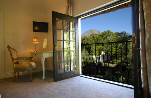 Stellenbosch Central House | Albarosa Guest House