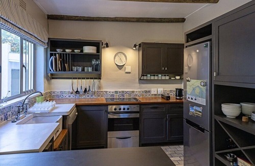 Voelklip Cottage | Aldo 315 contemporary farmhouse - Family friendly