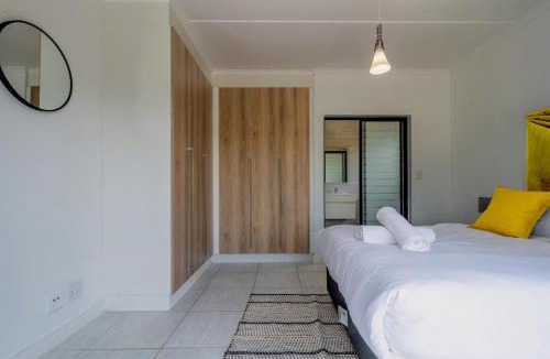 Kareeberg Apartment | #AlimamaSpaces Edith's Villa