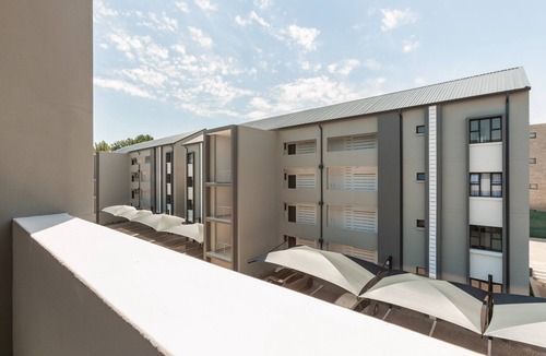 Greater Johannesburg Metropolitan Area Apartment | #AlimamaSpaces: Manson Apartment