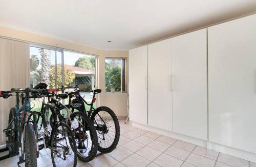 Big Bay Villa | All Surfers Dream Villa - ocean is so close!