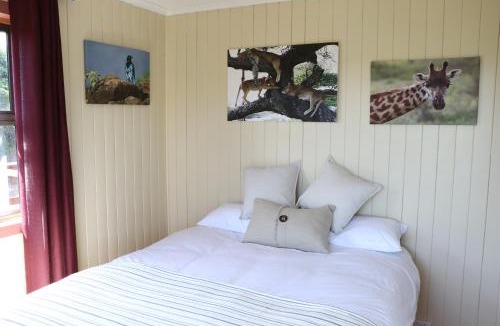 Hunter's Home House | Allan Grove