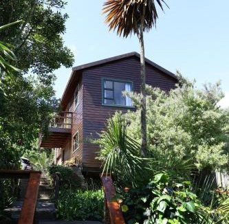 Hunter's Home House | Allan Grove