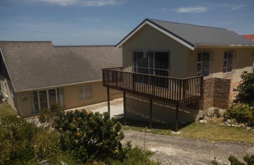 Betty's Bay Apartment | Aloe Ocean Flatlet