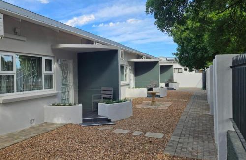 Middelburg House | Aloes 1st on Camp