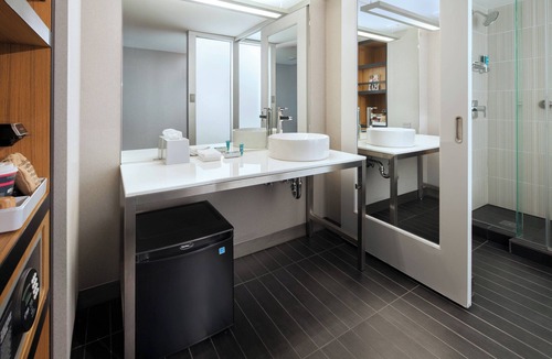 Millbrae Hotel | Aloft by Marriott San Francisco Airport