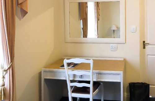 Green Point House | Altona Lodge