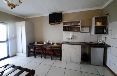 Upington House | Alucarni Guest House with solar energy