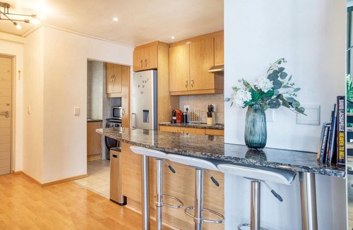 Cape Town City Centre Apartment | Always Power SOHO City Retreat Split level Apartment with Table Mountain View