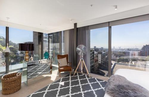 Bo'Kaap Apartment | Always-Power Trendy De Waterkant Loft