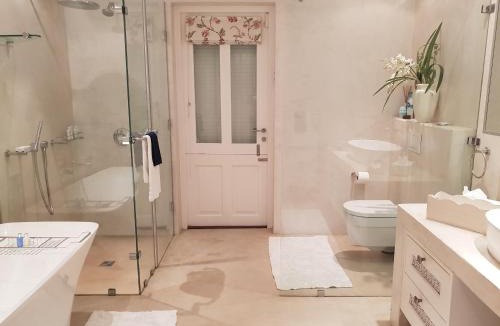 Greyton House | Alzare Villa