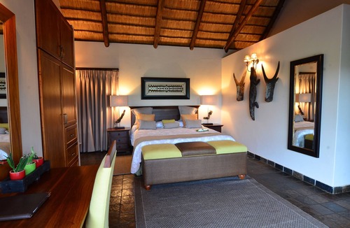 Magudu Cabin | Amakhosi Safari Lodge and SPA