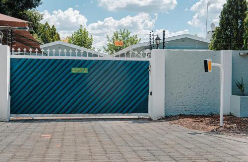 Ga-Segonyana House | Amaziah Guesthouse