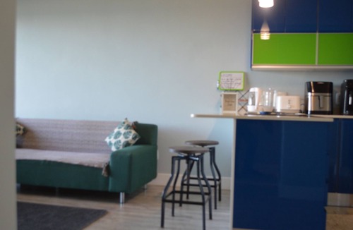 Summerstrand Apartment | Amazing corporate apartment with spectacular sea views & WiFi in Port Elizabeth.