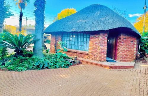 Centurion House | Amazing nature house in the city -