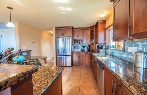 Dillon Beach House | Amazing Views! Dillon Beach! Sun & Surf! HtTb GmRm PupOK WiFi~Tide Pool