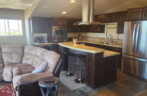 Templeton House | Amazing Views in the heart of wine country! Just minutes to Paso Robles.