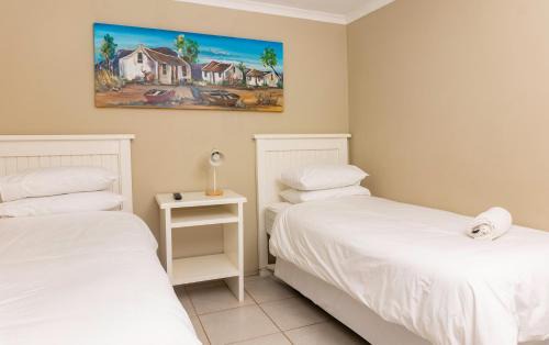 Komani Hostel | Amberdale Estate Budget Self Catering