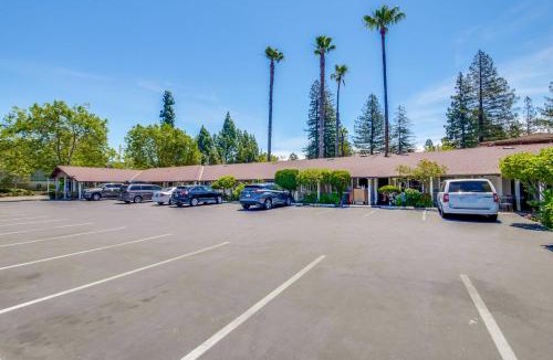 Palo Alto Hotel | Americas Best Value Inn - Sky Ranch Palo Alto