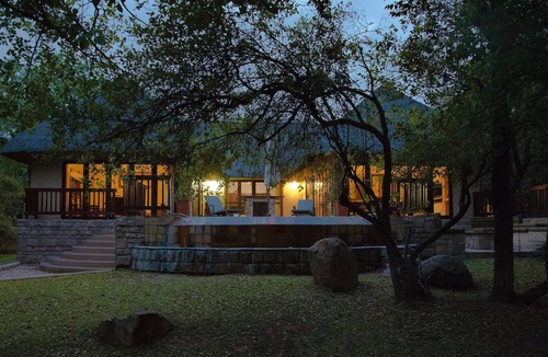 Phalaborwa Villa | An exclusive bushvilla at the Kruger doorstep, within a golf estate.