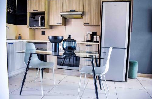 Boksburg Apartment | An Exquisite home away from home!