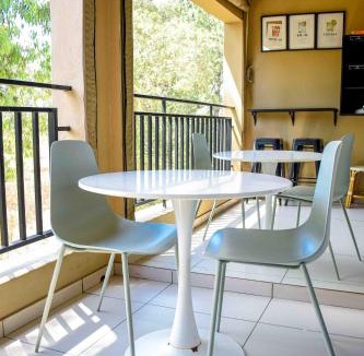 Boksburg Apartment | An Exquisite home away from home!