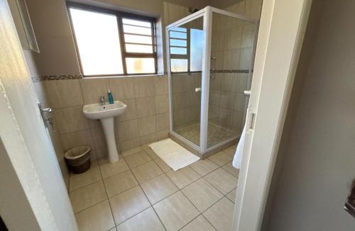 Universitas Apartment | Andela Guesthouse