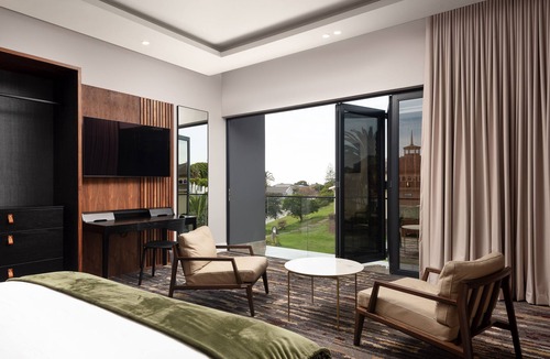 Humewood Hotel | Anfani Boutique Hotel