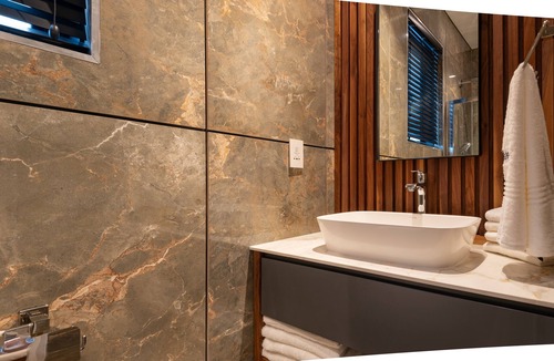 Humewood Hotel | Anfani Boutique Hotel