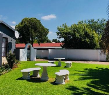 Ga-Segonyana Bed & Breakfast | Angelome B&B