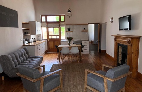 Graaff-Reinet Apartment | Angora Rest