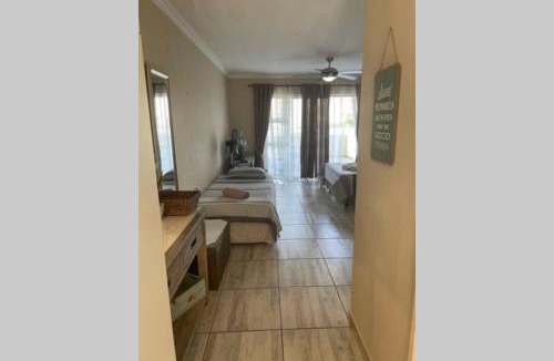 Margate Beach Apartment | Anju@Beach