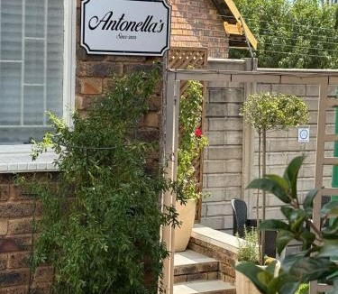 Edenvale House | Antonella's