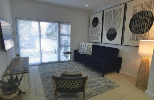 Walmer Apartment | Anyomi Zen