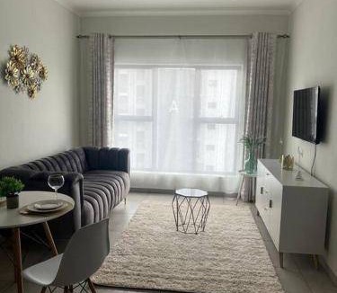 Greater Johannesburg Metropolitan Area Apartment | Apartment ∙ 1 bedroom ∙ 2 guests