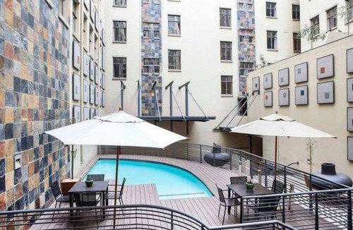 Downtown Johannesburg Apartment | Apartment ∙ 1 bedroom ∙ 2 guests