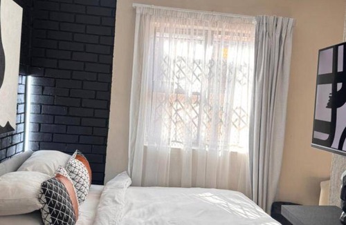 Polokwane Apartment | Apartment ∙ 1 bedroom ∙ 2 guests