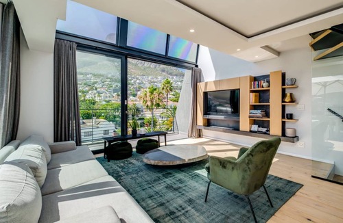 Sea Point Apartment | Apartment ∙ 3 bedrooms ∙ 6 guests