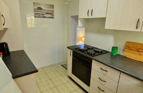 Margate Apartment | Apartment Hibiscus with Garden View