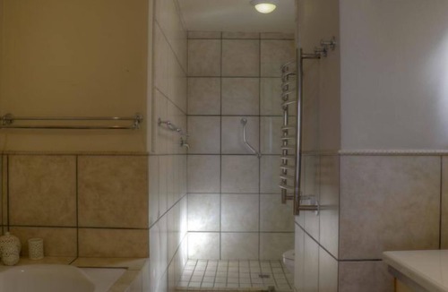 De Kelders Apartment | Apartment Royal Whale Watching in Gansbaai - De Kelders - 4 persons, 2 bedrooms