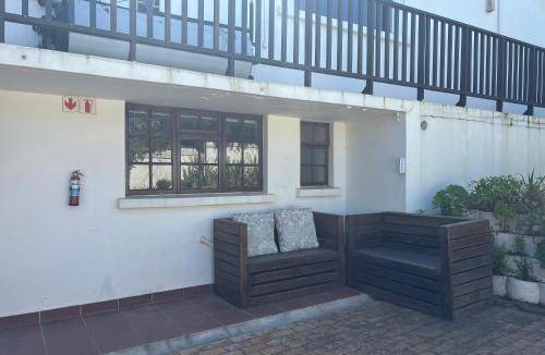 Somerset West Apartment | Apartment ∙ 3 bedrooms ∙ 8 guests