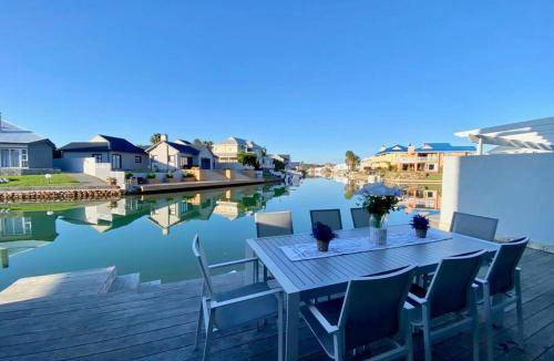 Marina Martinique Apartment | Apartment ∙ 3 bedrooms ∙ 6 guests