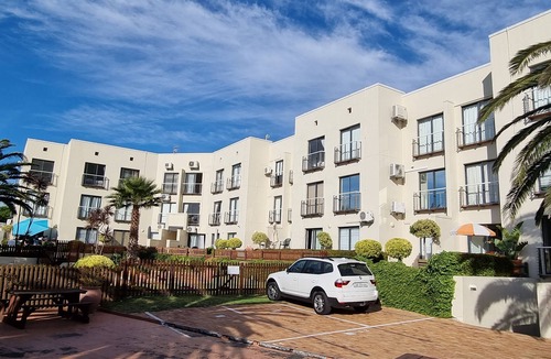 Gordon's Bay Apartment | Apartment18 Lifestyle- Gordons Bay Beachfront