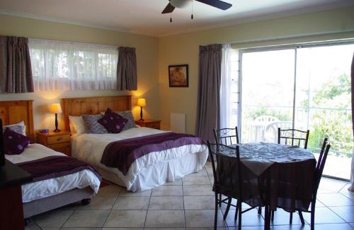 Humewood House | Aqua Marine Guest House