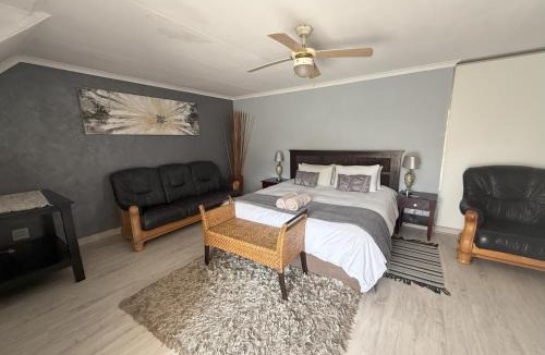 Parys Apartment | Aqua View Riverside Guesthouse
