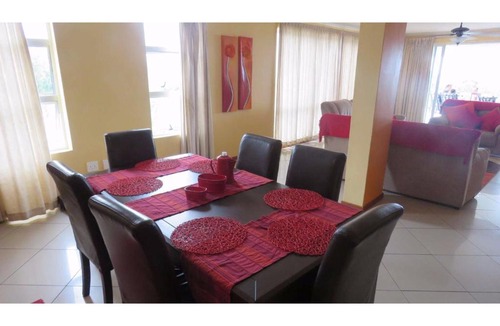 Margate Beach Villa | Arabella No. 5