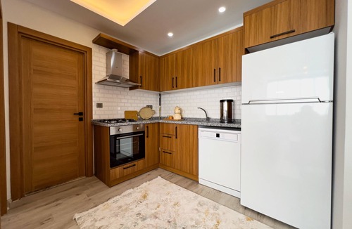 Mezetli Apartment | ARİA SUİT KONAKLAMA