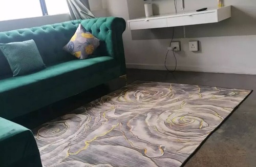 Downtown Johannesburg Apartment | Art Themed Apartment Heart of Maboneng