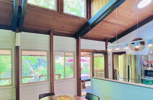 Glen Ellen House | Artist Retreat In The Best Part of Sonoma's Wine Region With private Hot Tube
